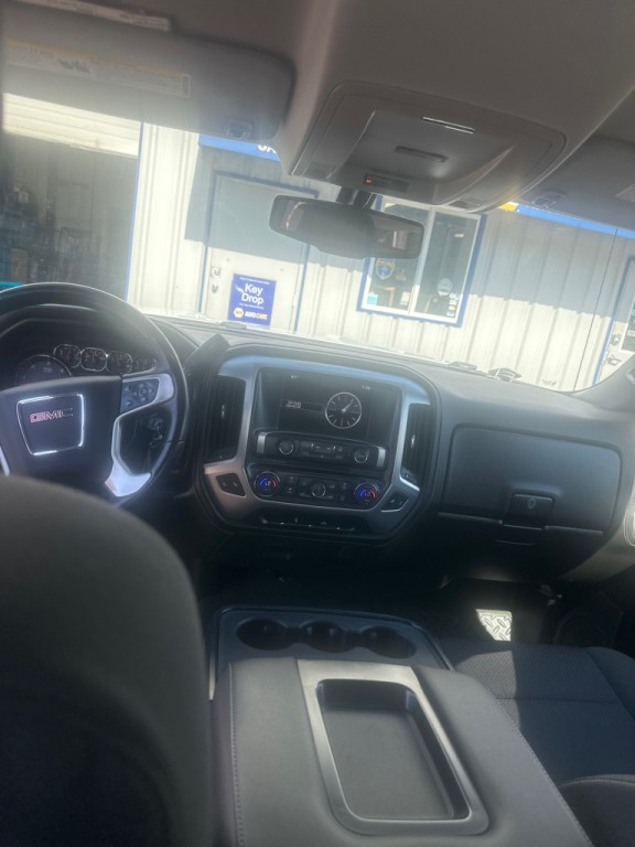 2015 GMC Sierra Image 14