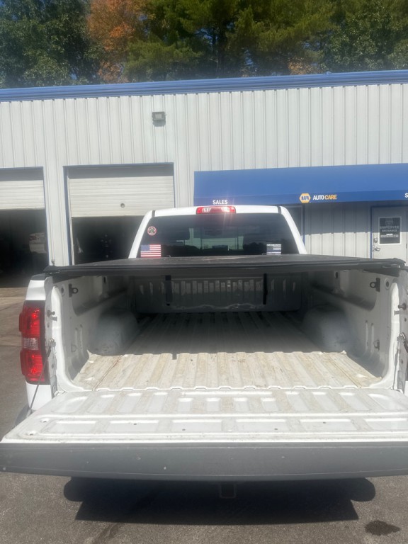 2015 GMC Sierra Image 17