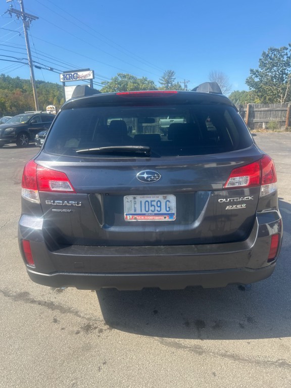 2012 Subaru Outback Image 8