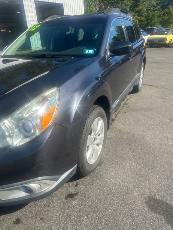 2012 Subaru Outback Image 10