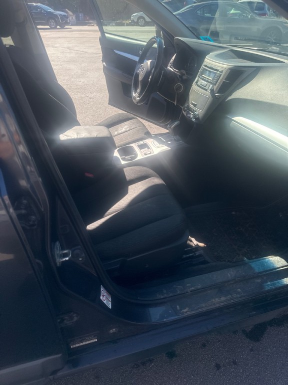 2012 Subaru Outback Image 14