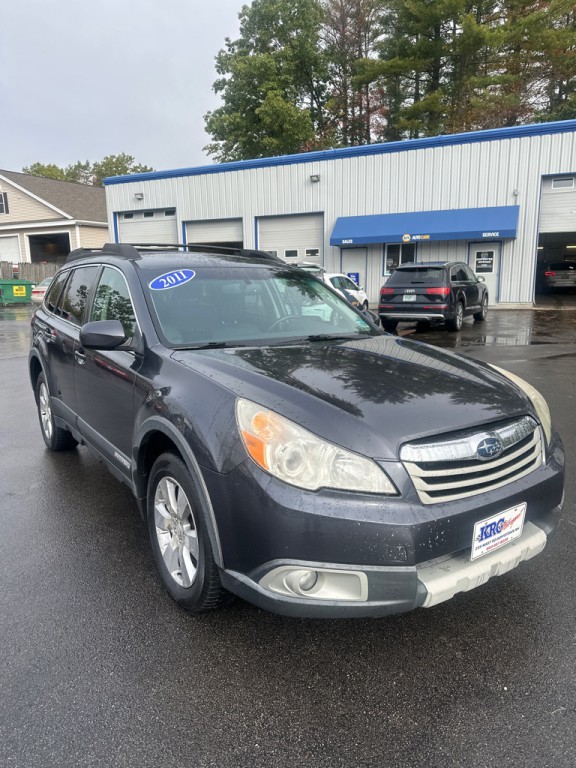 2011 Subaru Outback Image 4