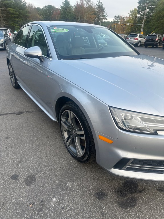 2017 Audi A4 Image 4