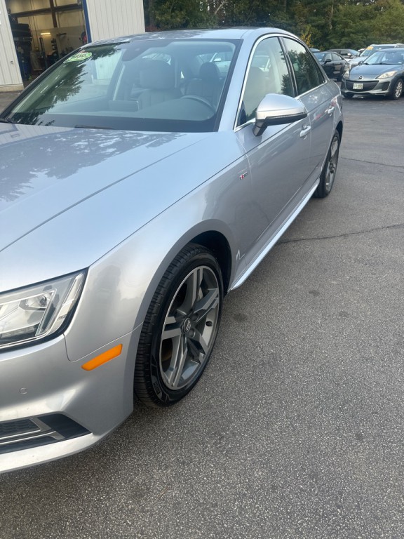 2017 Audi A4 Image 7