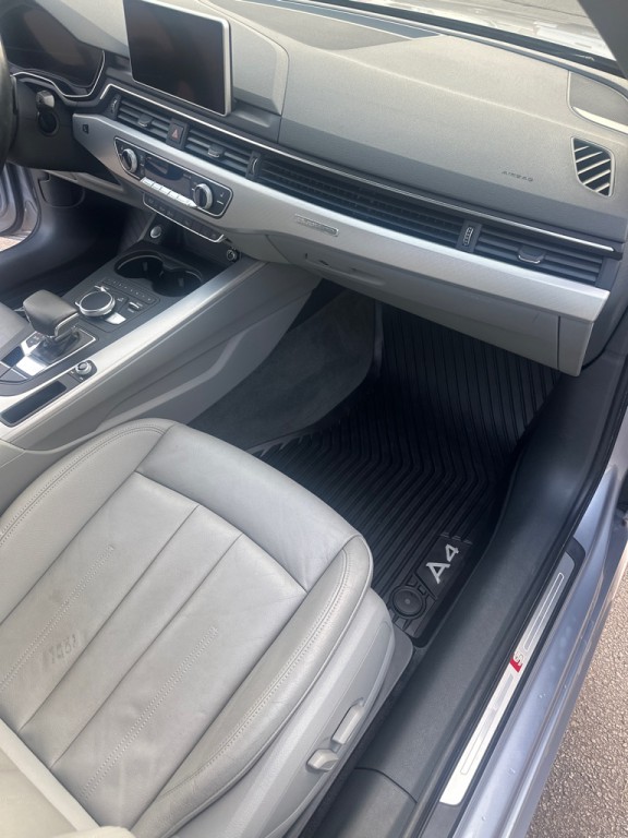 2017 Audi A4 Image 15