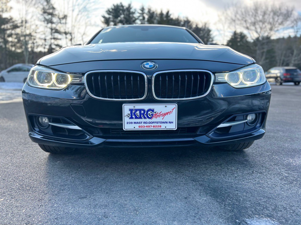 2015 BMW 3 Series Image 4