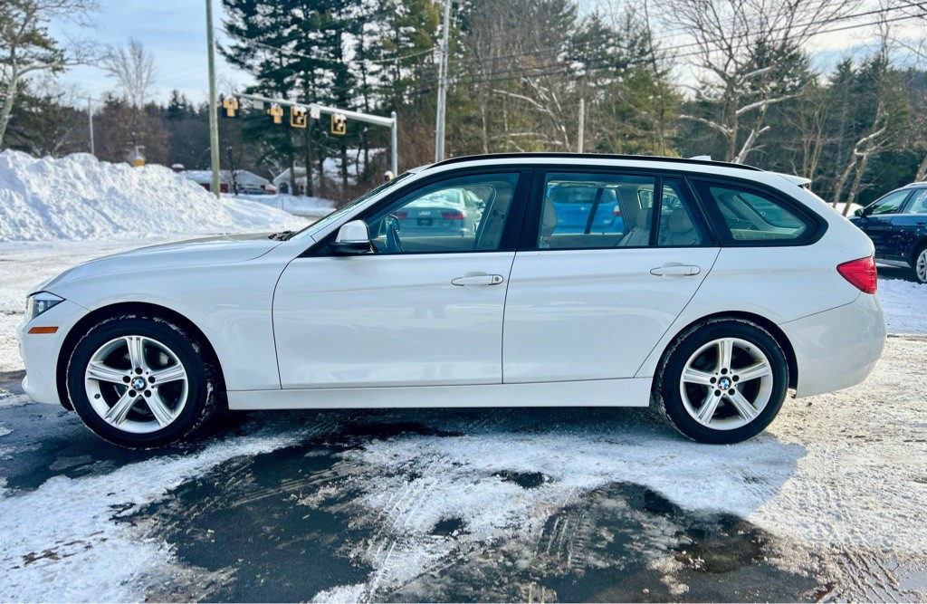 2014 BMW 3 Series Image 4