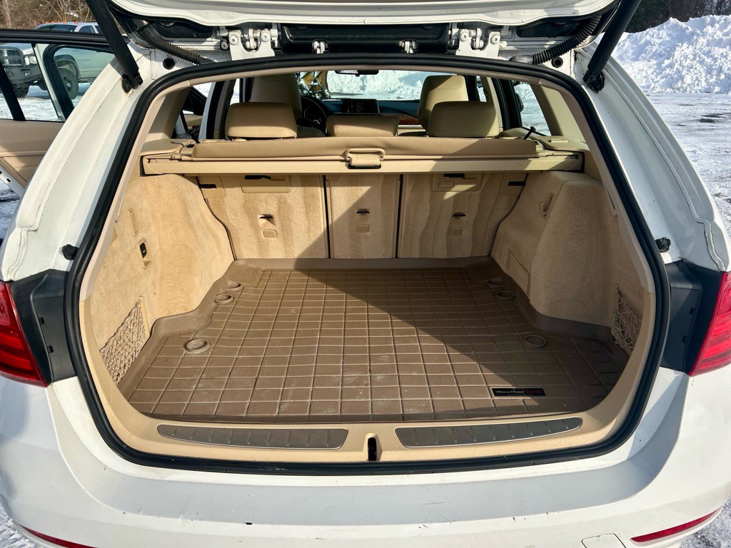 2014 BMW 3 Series Image 20