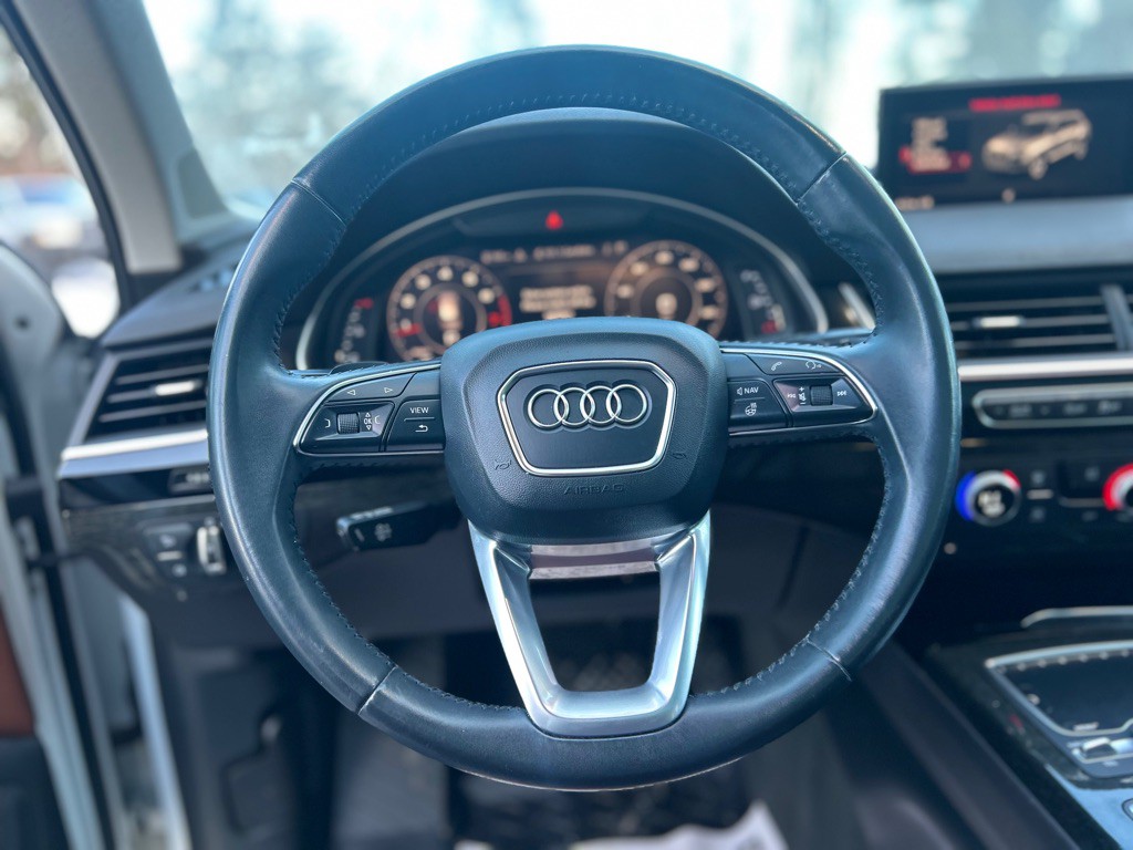 2019 Audi Q7 Image 11