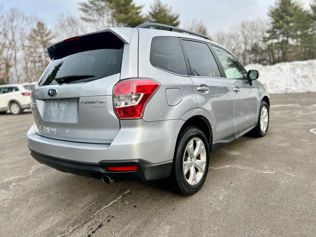 2014 Subaru Forester Image 7