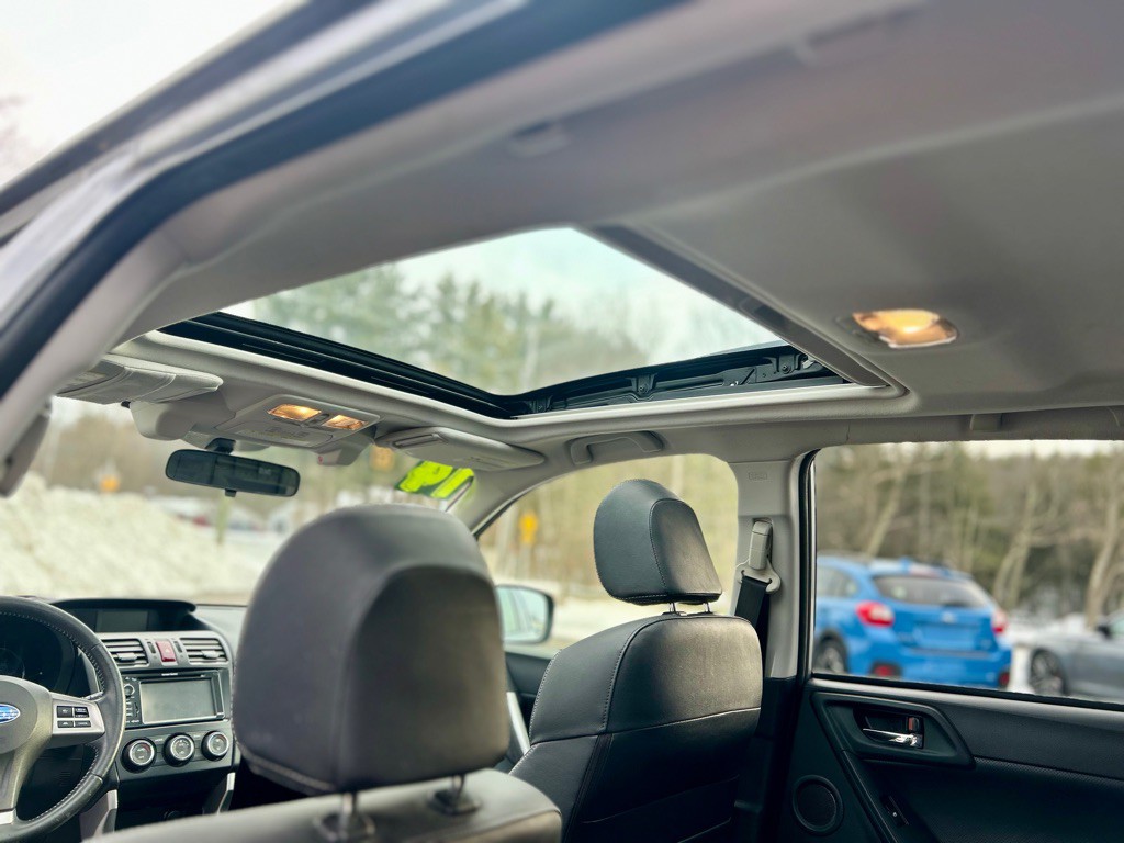 2014 Subaru Forester Image 19