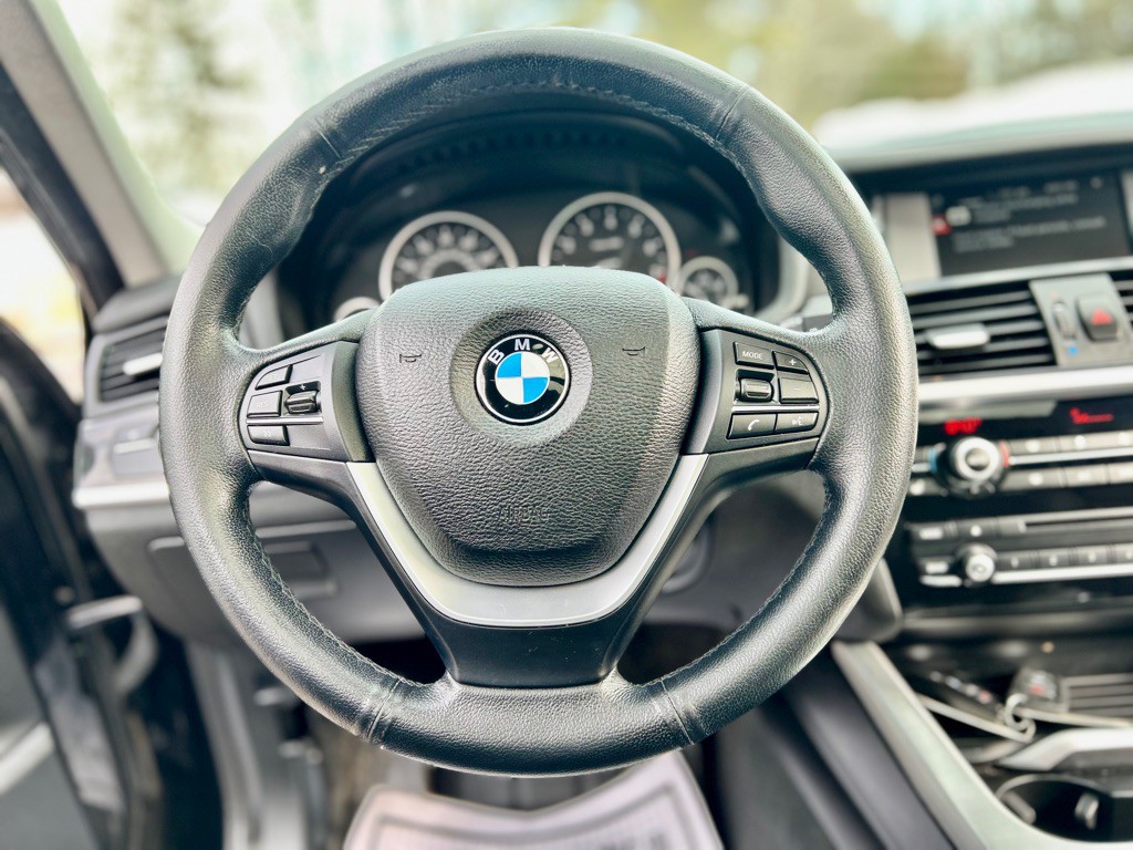 2017 BMW X3 Image 12