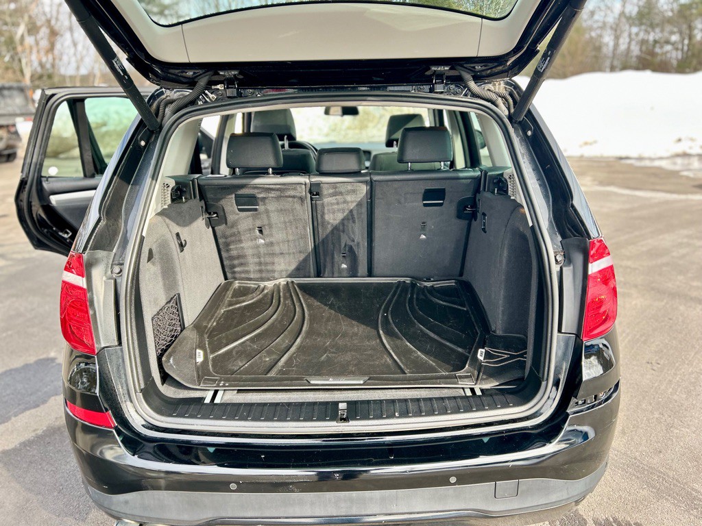 2017 BMW X3 Image 20