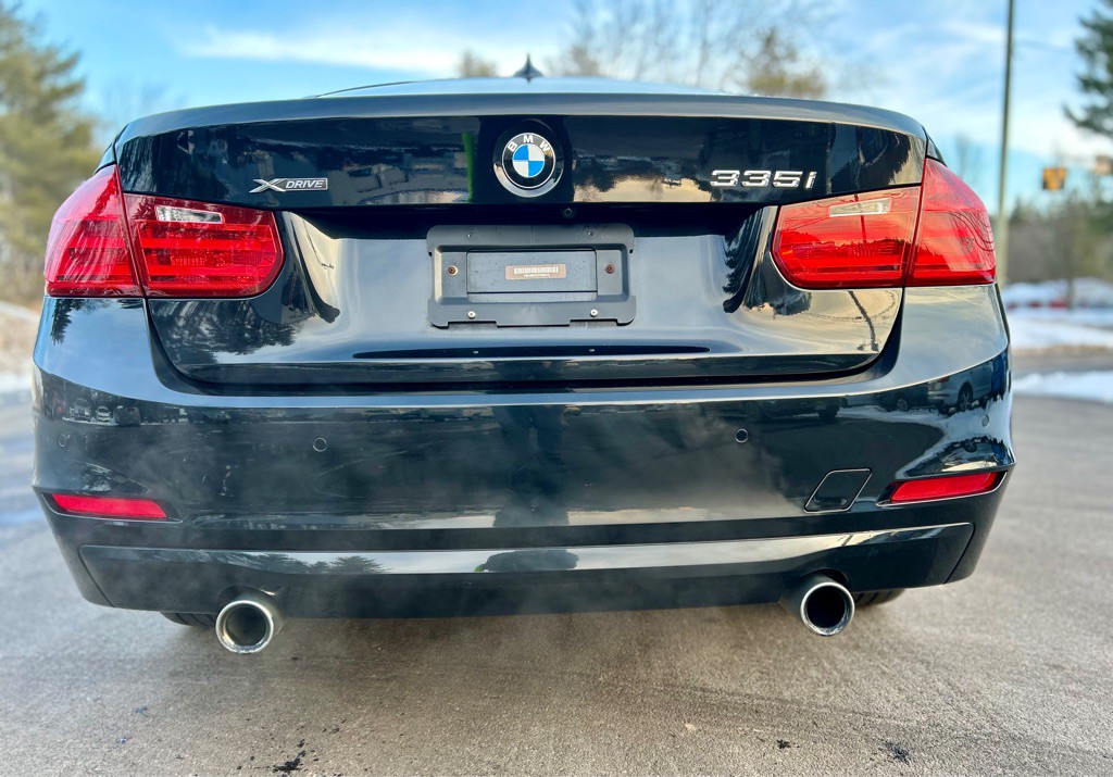 2015 BMW 3 Series Image 6