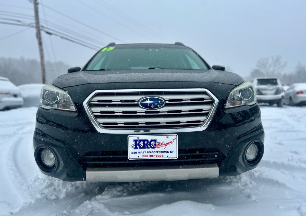 2015 Subaru Outback Image 2