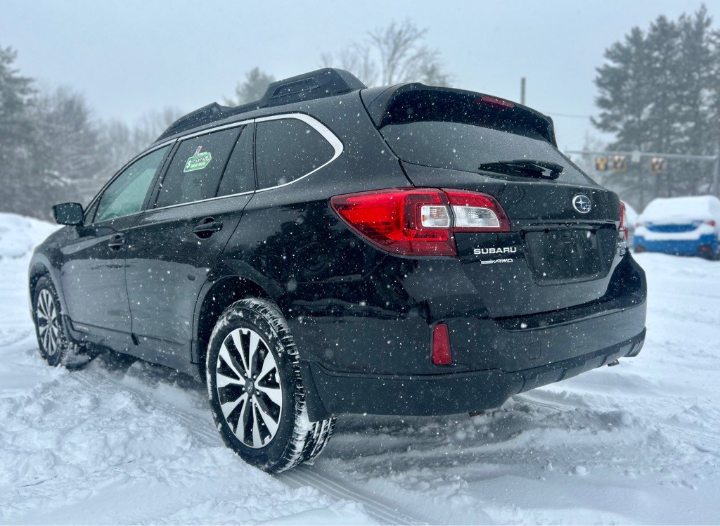 2015 Subaru Outback Image 5
