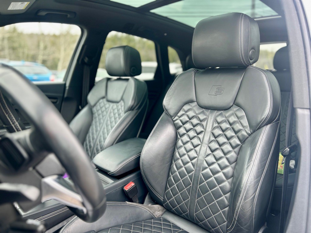 2019 Audi Q5 Image 11