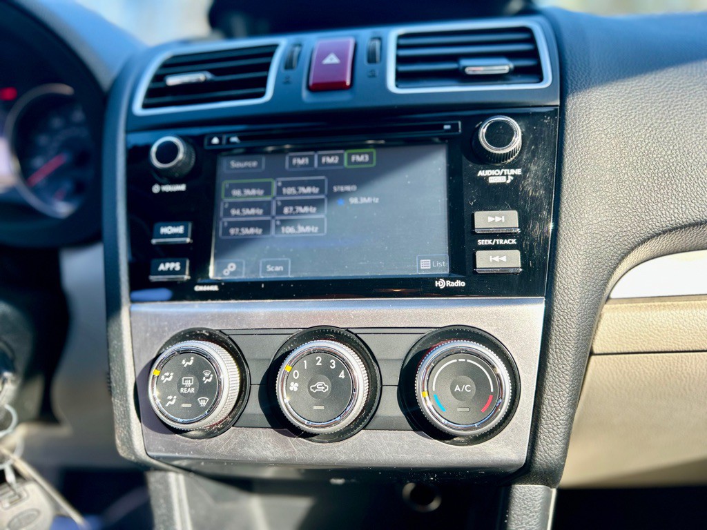 2015 Subaru Crosstrek Image 14