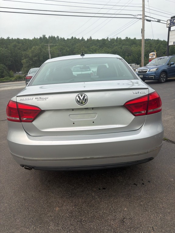 2014 Volkswagen Passat Image 7