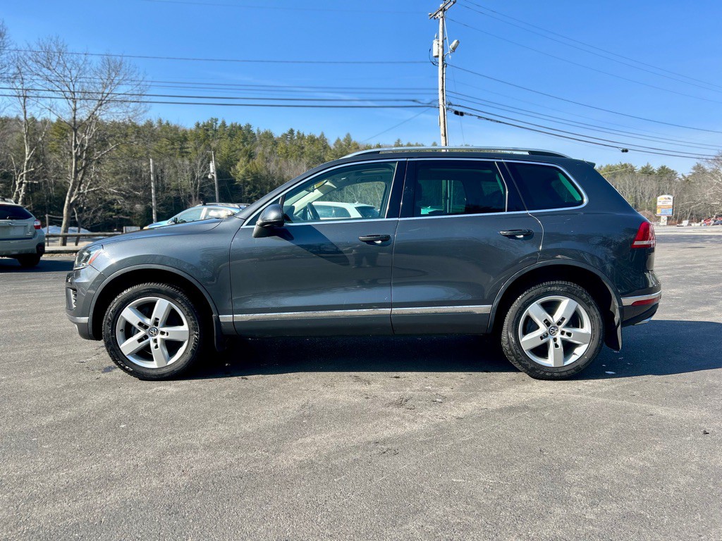 2015 Volkswagen Touareg Image 4