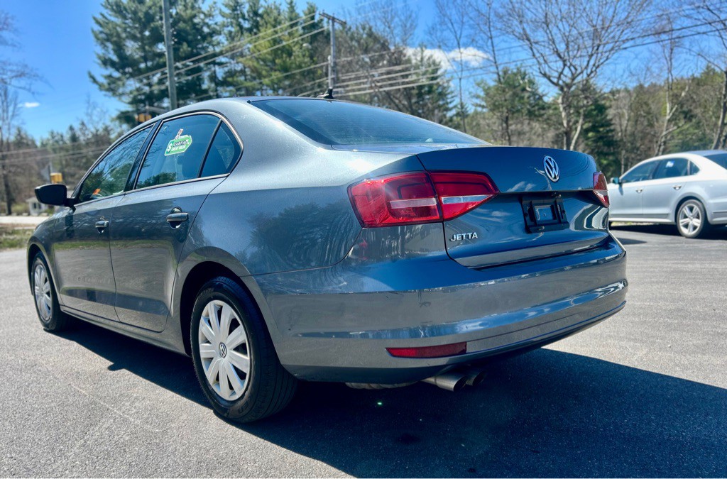 2015 Volkswagen Jetta Image 5