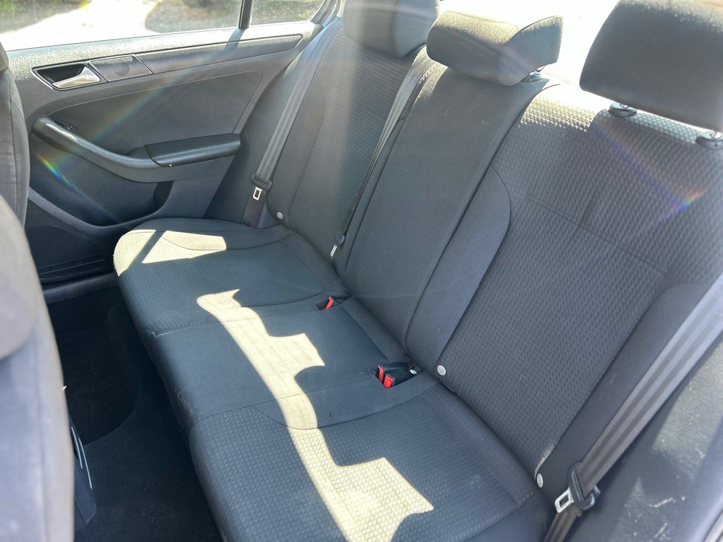 2015 Volkswagen Jetta Image 20