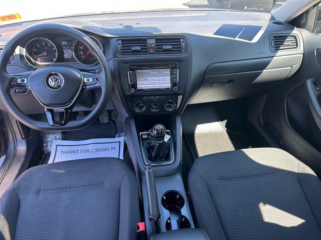 2015 Volkswagen Jetta Image 22