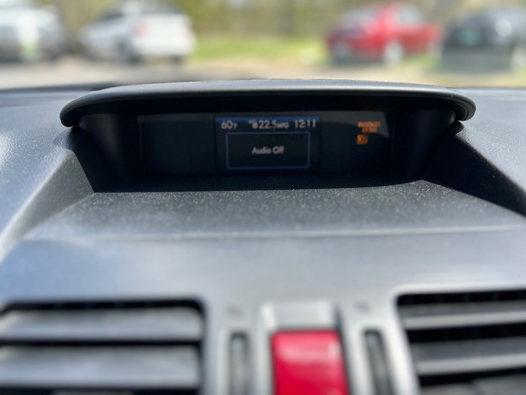 2015 Subaru Forester Image 14