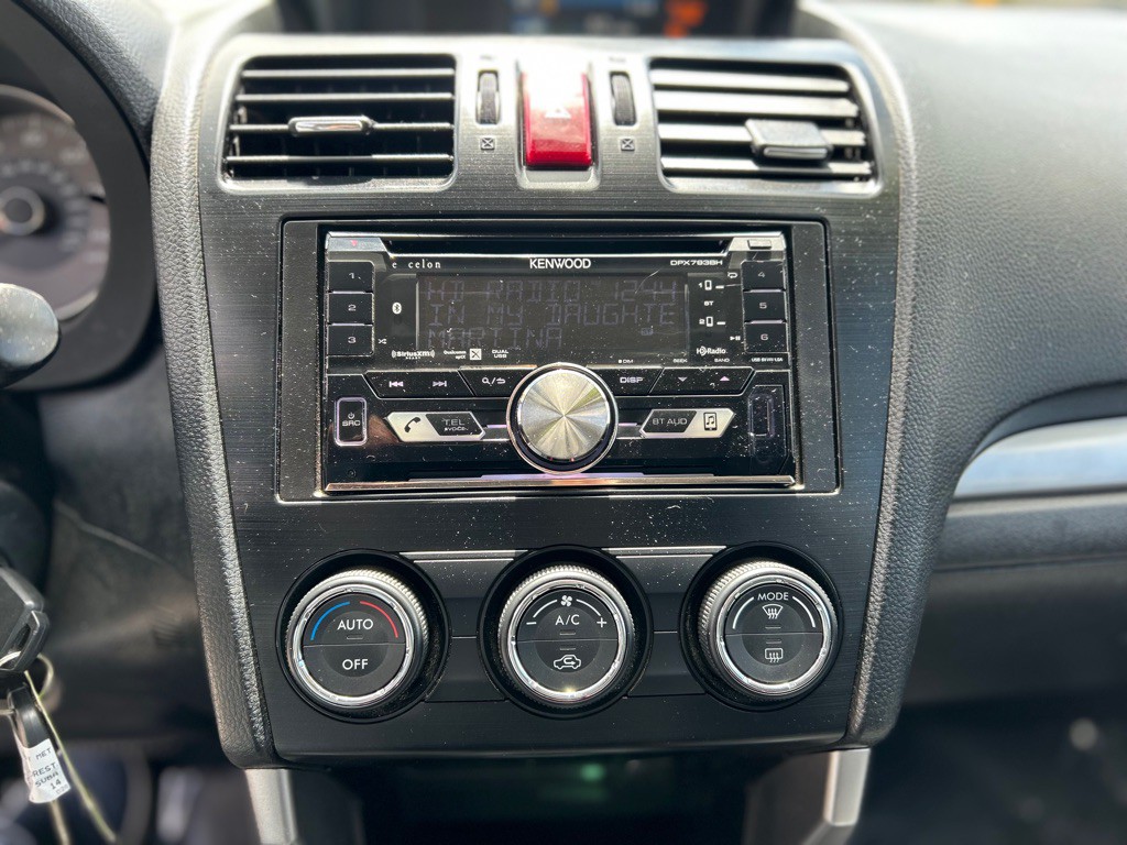 2014 Subaru Forester Image 18