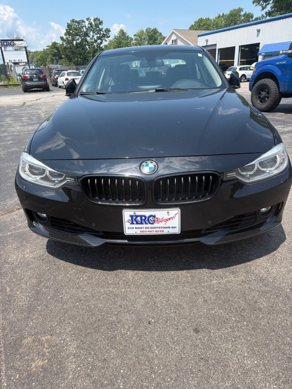 2015 BMW 3 Series Image 2