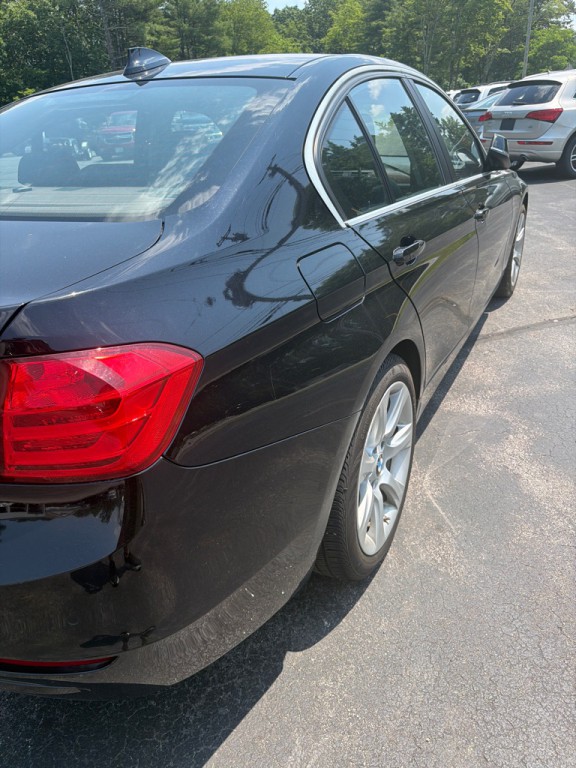 2015 BMW 3 Series Image 5