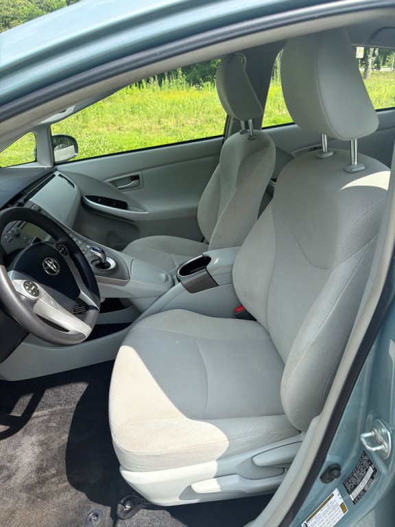 2014 Toyota Prius Image 14