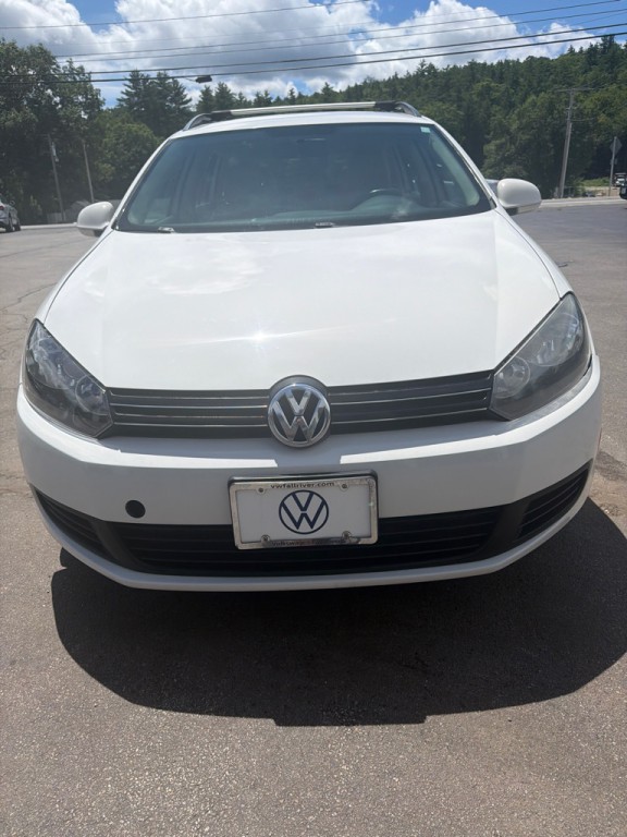 2012 Volkswagen Jetta Image 2