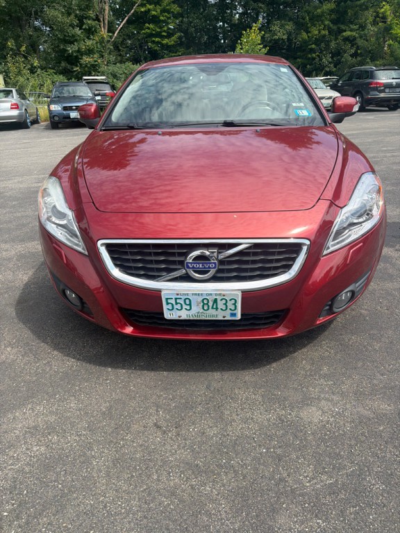 2012 Volvo C70 Image 2