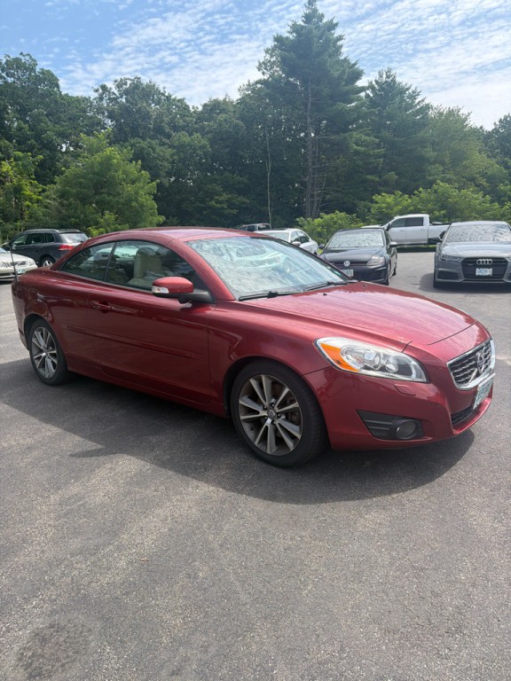 2012 Volvo C70 Image 4