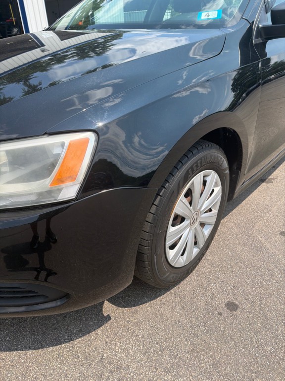 2013 Volkswagen Jetta Image 3