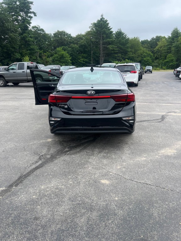 2020 Kia Forte Image 3
