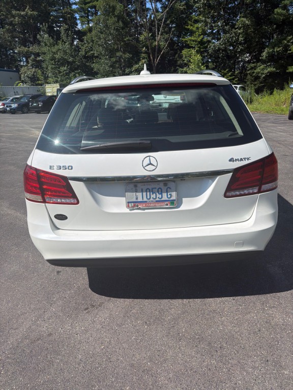 2014 Mercedes-Benz E-Class Image 8