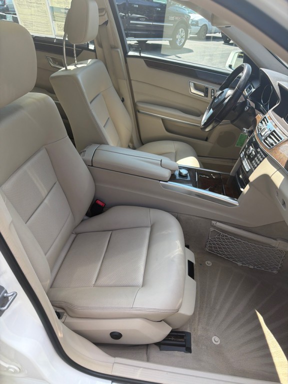 2014 Mercedes-Benz E-Class Image 13