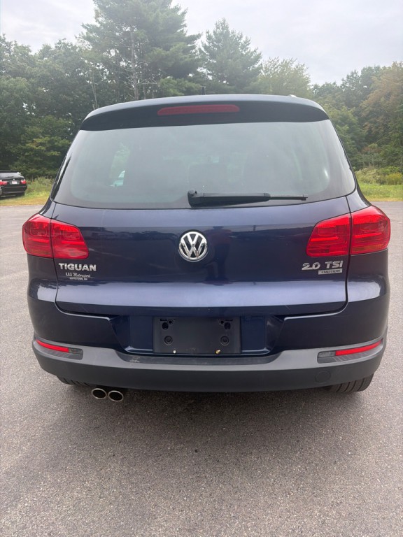 2012 Volkswagen Tiguan Image 10