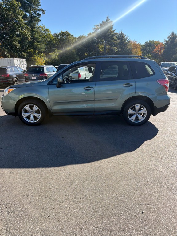 2015 Subaru Forester Image 7