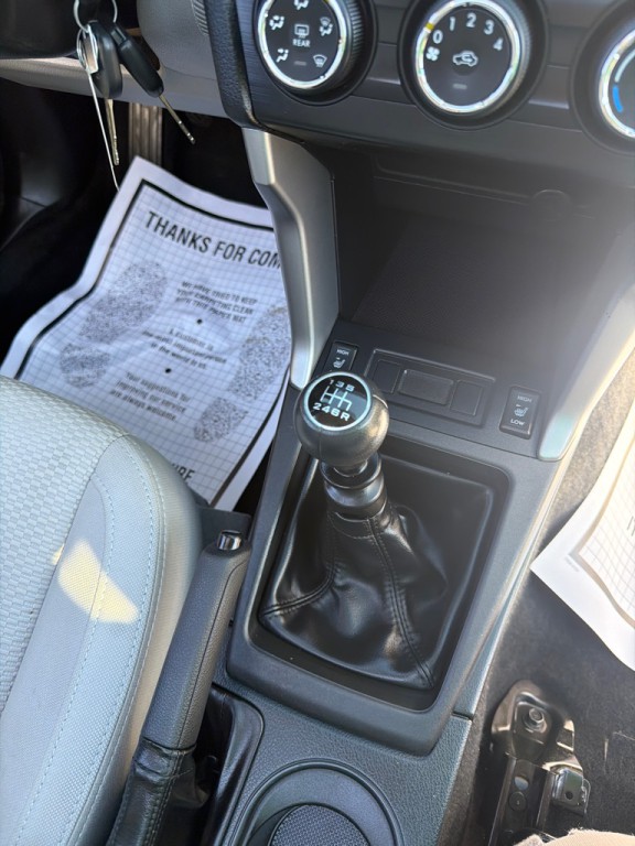 2015 Subaru Forester Image 18