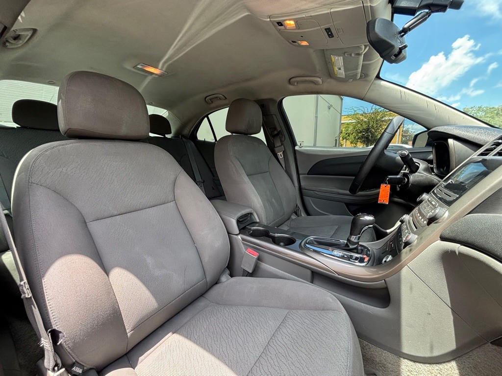 2013 Chevrolet Malibu Image 15