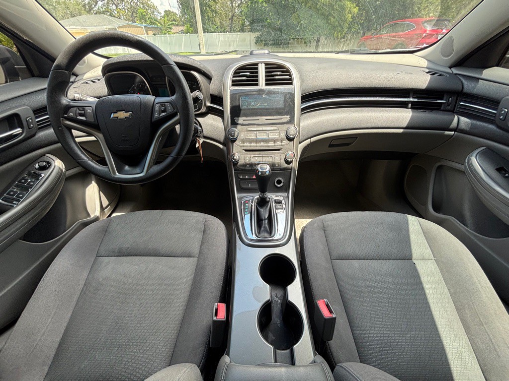 2013 Chevrolet Malibu Image 19