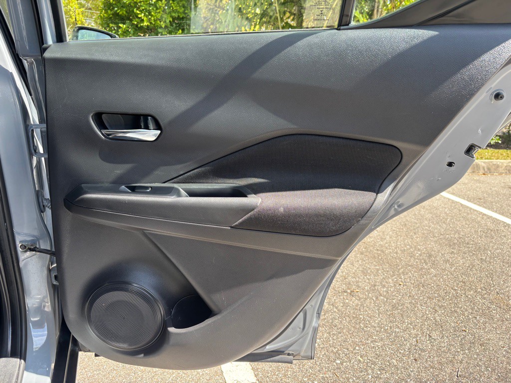 2021 Nissan Kicks Image 18