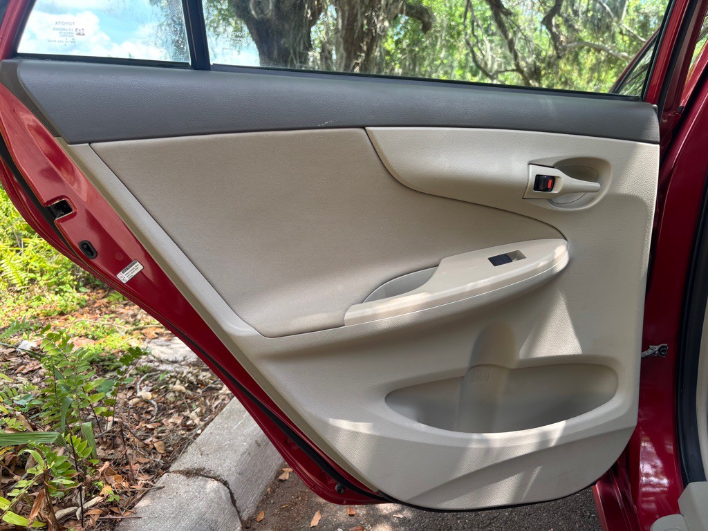 2009 Toyota Corolla Image 12