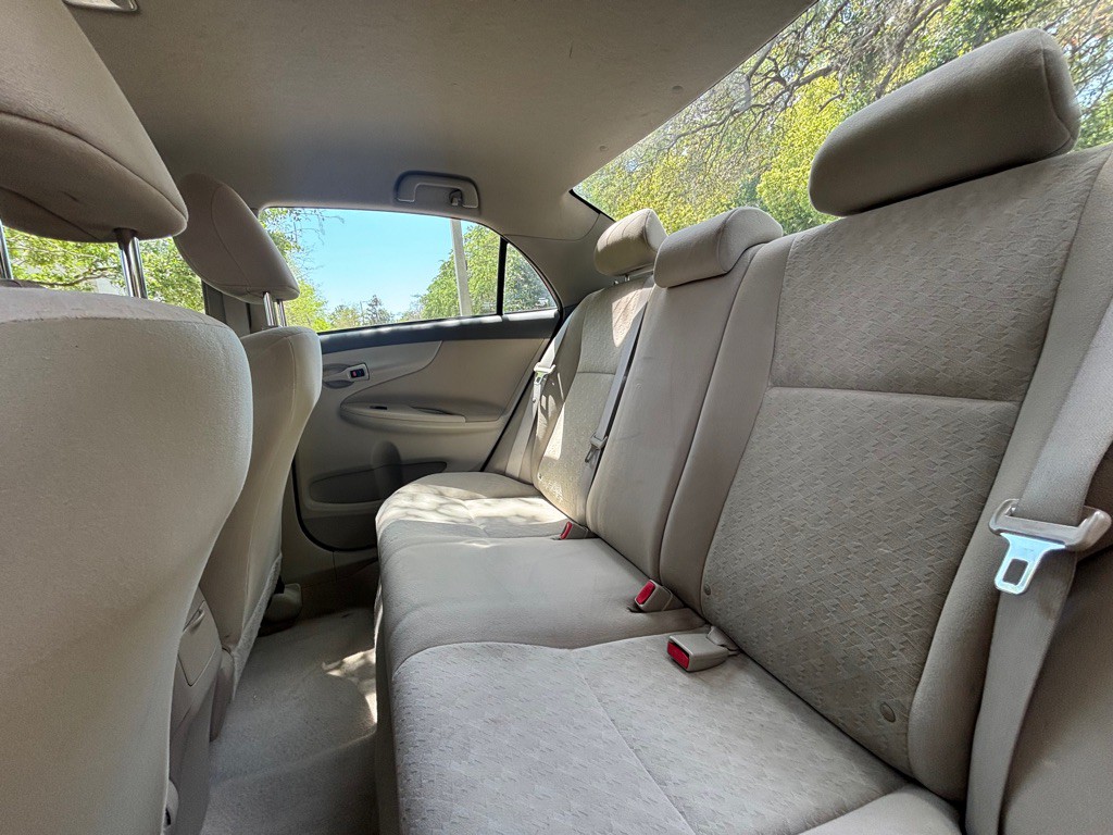 2009 Toyota Corolla Image 14