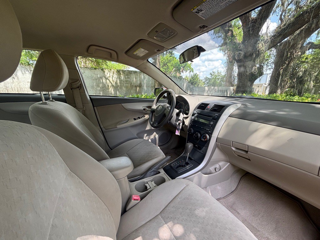 2009 Toyota Corolla Image 16