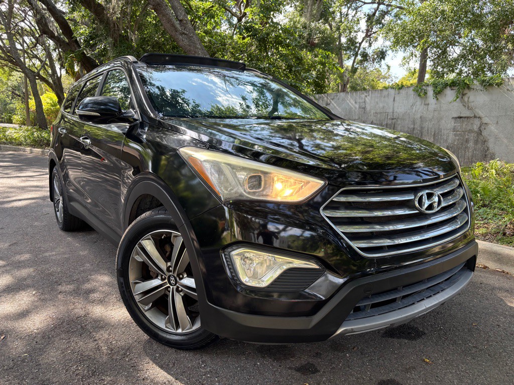 2013 Hyundai Santa Fe Image 4