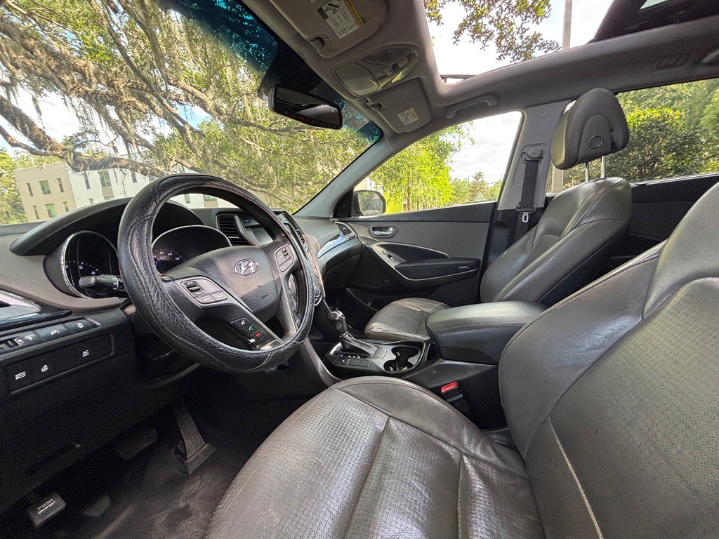 2013 Hyundai Santa Fe Image 8